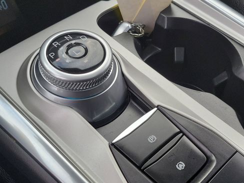 Used 2023 Ford Explorer Limited w/ Limited Technology Package image 33