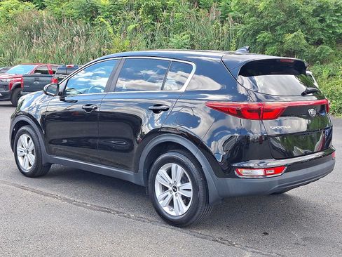 Used 2018 Kia Sportage LX AWD/4WD image 4