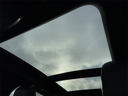 Certified 2024 Ford Edge ST w/ Equipment Group 401A image 10