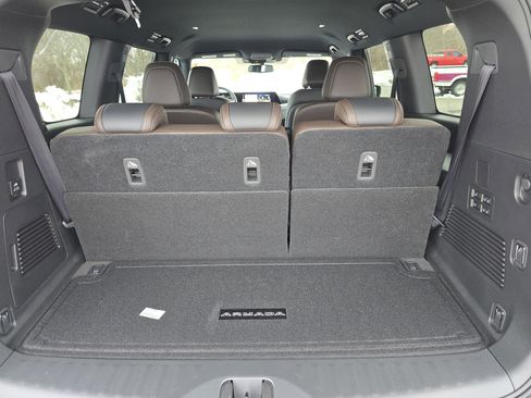 New 2026 Nissan Armada SL w/ Captain's Chari Seat Package AWD/4WD image 22