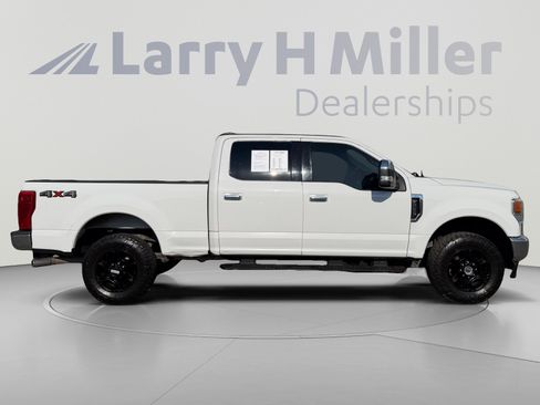 Used 2022 Ford F250 XLT w/ XLT Premium Package AWD/4WD image 6