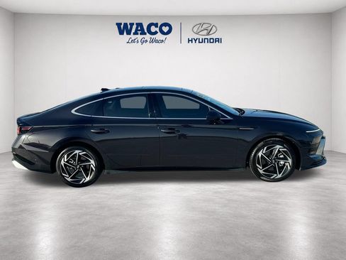 Used 2024 Hyundai Sonata SEL w/ Convenience Package FWD image 2