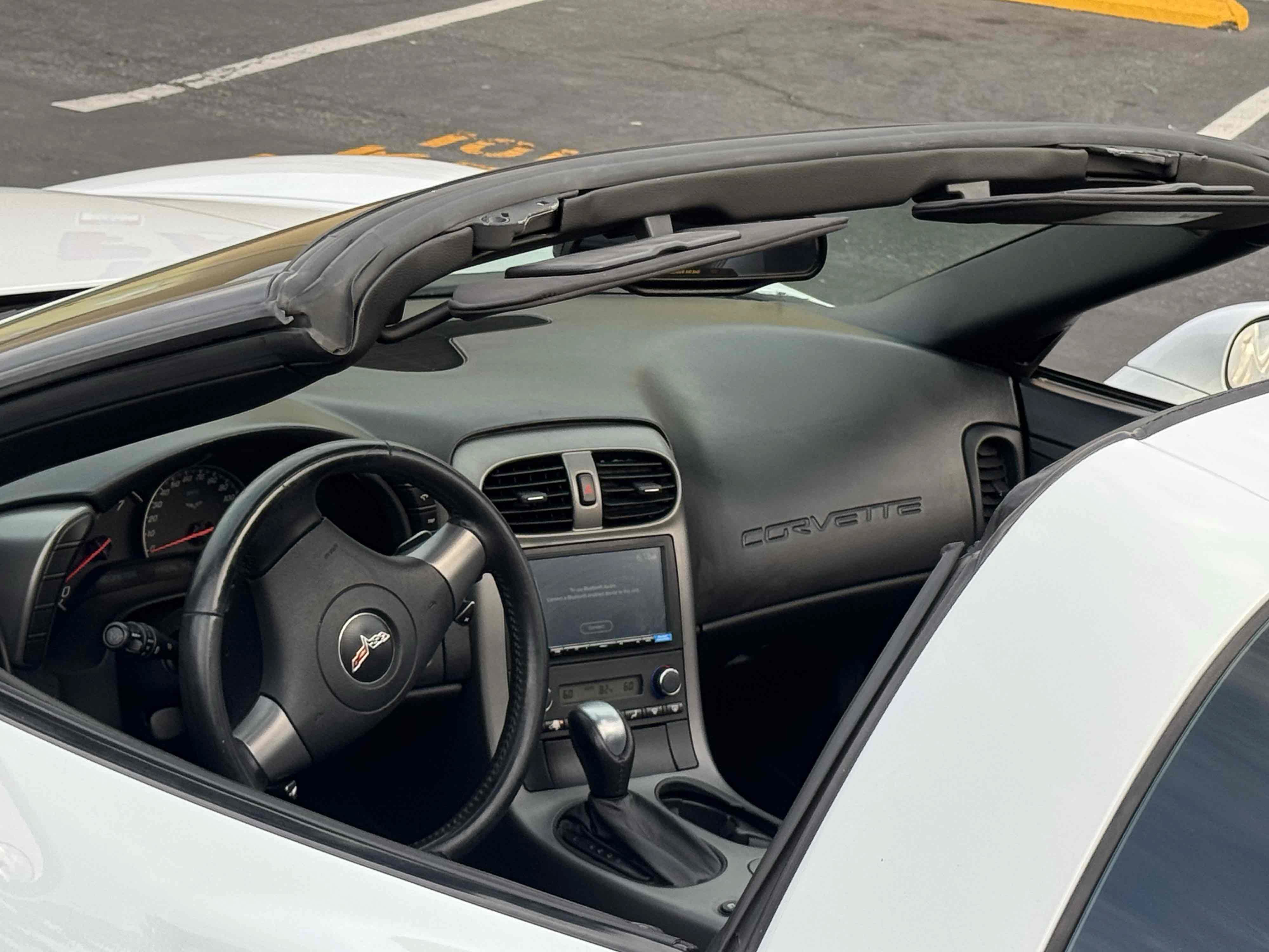 Used 2007 Chevrolet Corvette Coupe w/ Preferred Equipment Group RWD image 22