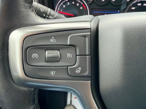 Used 2021 Chevrolet Silverado 1500 LT Trail Boss w/ Convenience Package II AWD/4WD image 15