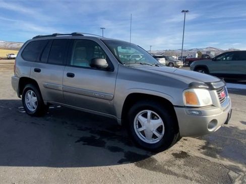Used 2003 GMC Envoy SLE w/ Skid Plate Package image 2