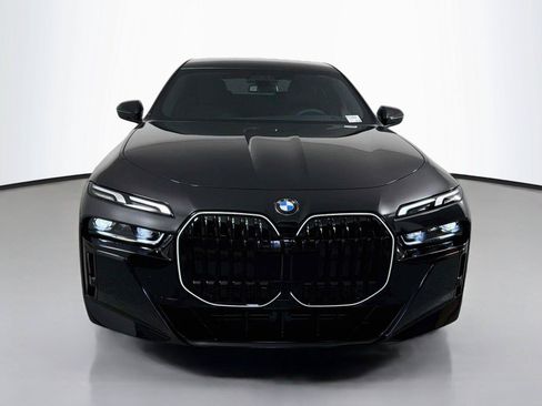 New 2026 BMW 740i xDrive AWD/4WD image 2