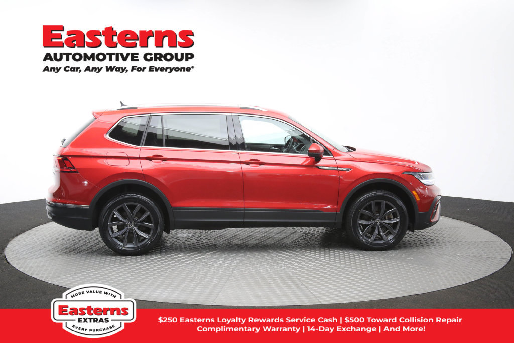 Used 2023 Volkswagen Tiguan SE AWD/4WD image 43