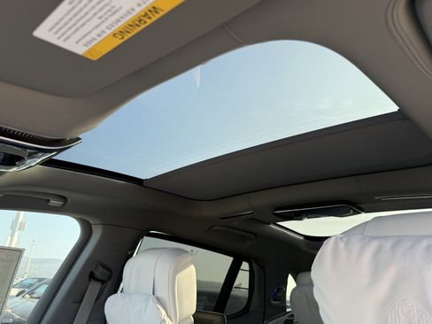 New 2025 Mercedes-Benz Maybach EQS 680 4MATIC image 17