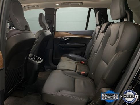 Used 2025 Volvo XC90 B6 Plus image 61