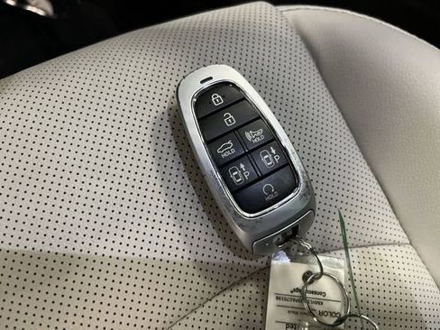 Used 2023 Hyundai Sonata Limited w/ Cargo Package image 28