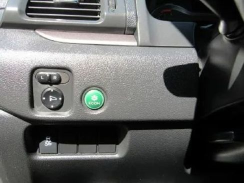 Used 2017 Honda Pilot EX-L image 12