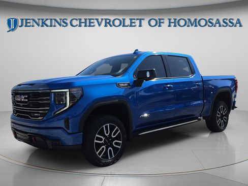 Certified 2023 GMC Sierra 1500 AT4 w/ AT4 Premium Package AWD/4WD image 11