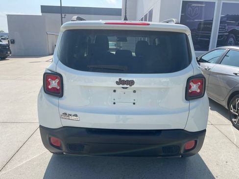Used 2016 Jeep Renegade 75th Anniversary AWD/4WD image 4