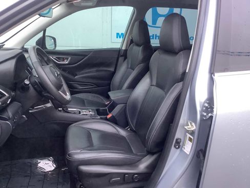 Used 2022 Subaru Forester Touring w/ Popular Package #3 image 11