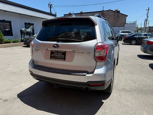 Used 2016 Subaru Forester 2.5i Limited AWD/4WD image 3