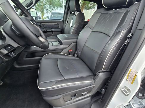 New 2026 RAM 2500 Limited image 15