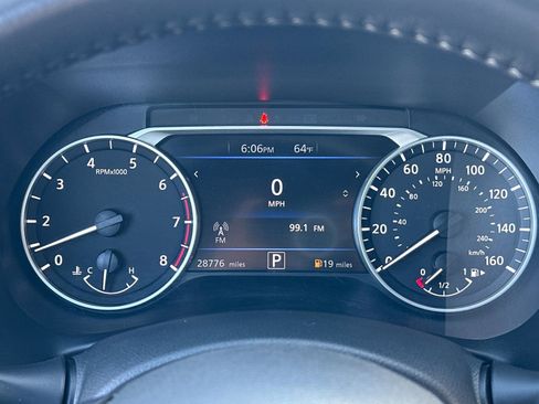 Used 2021 Nissan Sentra SV image 22