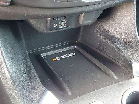 Used 2023 Chevrolet Traverse RS w/ LPO, Floor Liner Package image 20