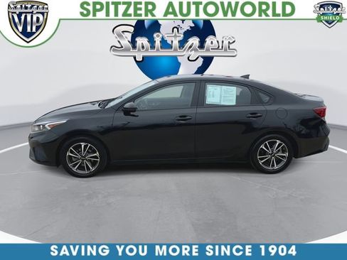 Used 2023 Kia Forte LXS image 6