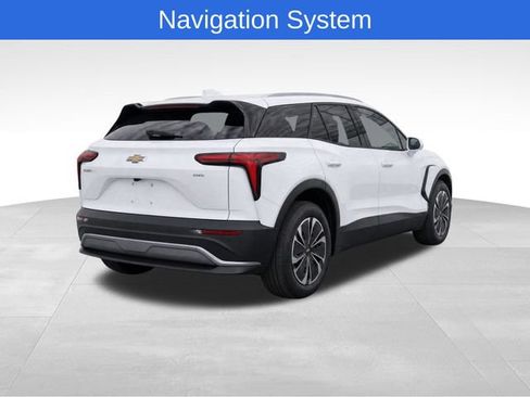 Used 2024 Chevrolet Blazer EV LT AWD/4WD image 4