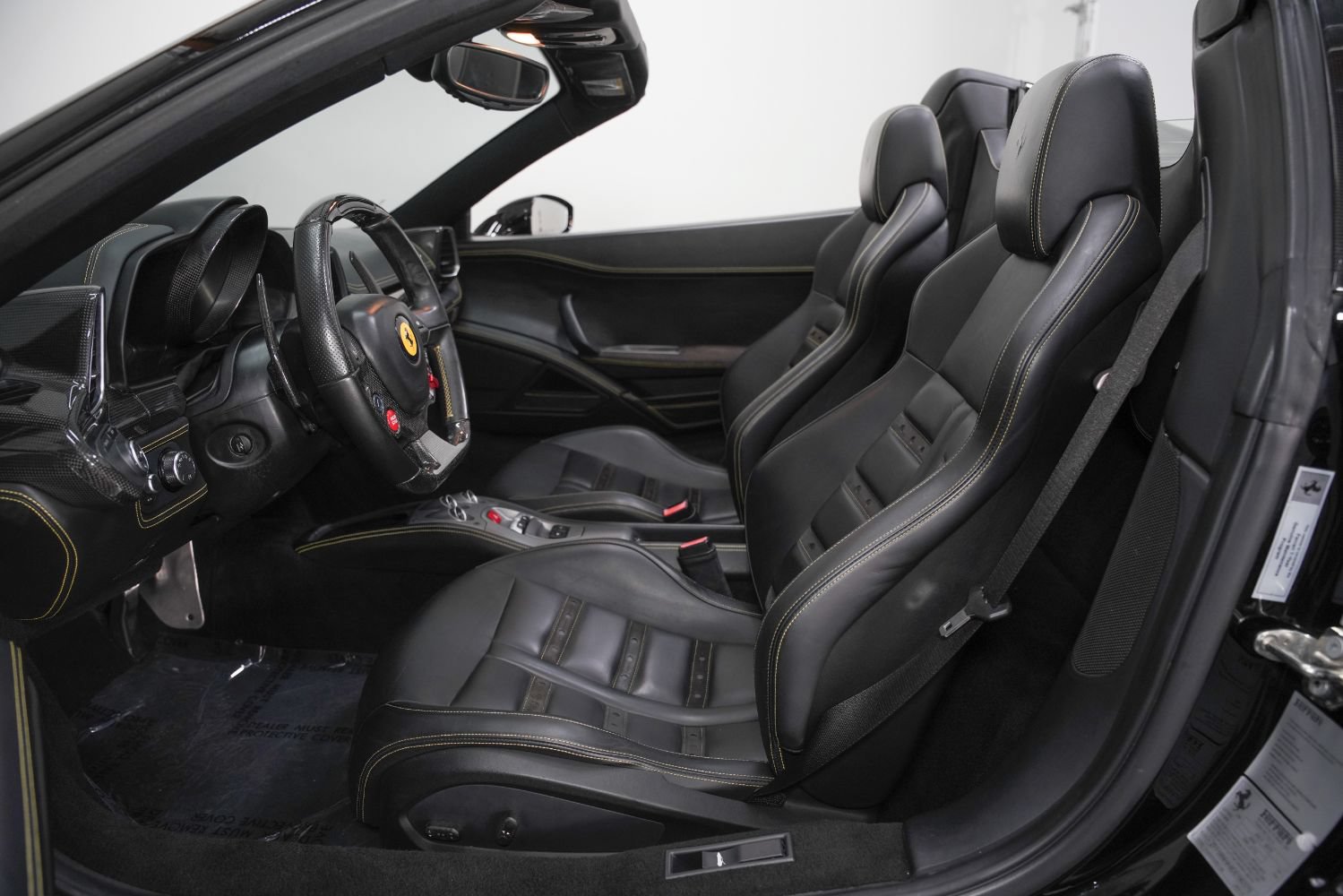 Used 2013 Ferrari 458 Spider RWD image 38