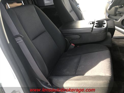 Used 2014 Chevrolet Silverado 2500 LT w/ Interior Plus Package image 20