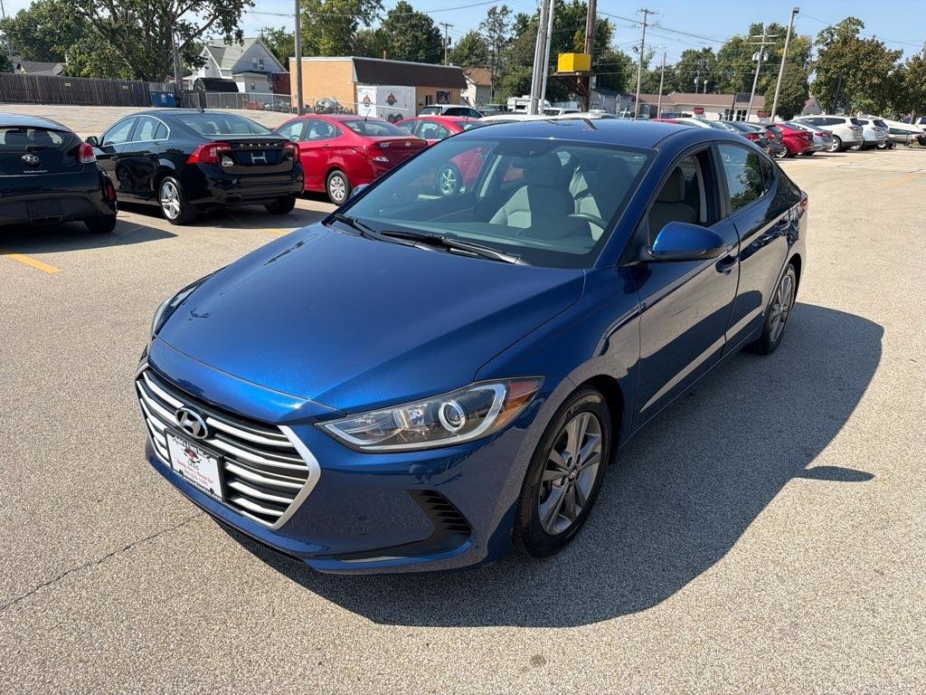 Used 2017 Hyundai Elantra SE FWD image 4