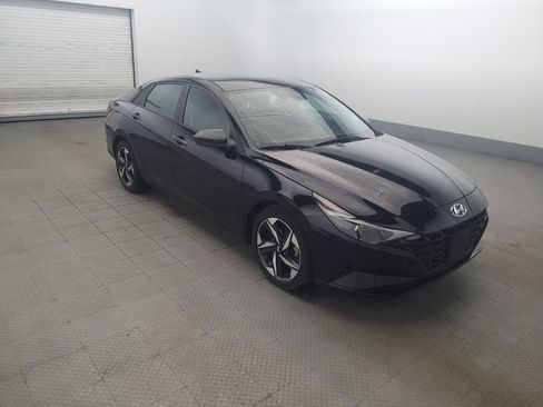 Used 2023 Hyundai Elantra SEL w/ Convenience Package FWD image 13