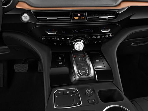 Used 2023 Acura MDX SH-AWD w/ Technology Package image 9