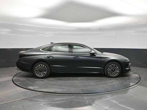 New 2026 Hyundai Sonata SEL FWD image 9
