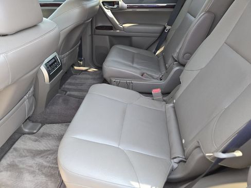 Used 2018 Lexus GX 460 Premium AWD/4WD image 30