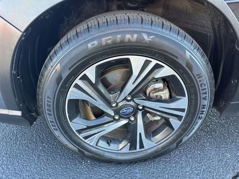 Used 2024 Subaru Crosstrek 2.0i Premium image 30