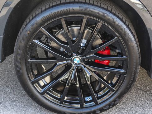 New 2026 BMW X5 sDrive40i w/ M Sport Package image 11