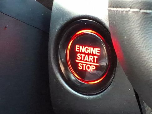 Used 2023 Honda HR-V EX-L image 24
