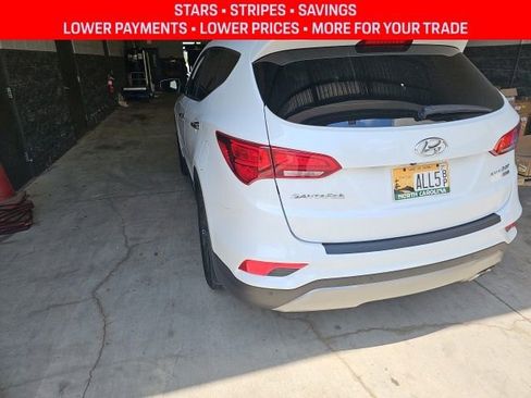 Used 2018 Hyundai Santa Fe Sport w/ Cargo Package FWD image 12