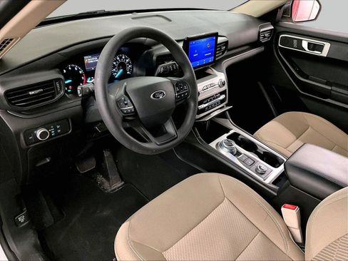 Used 2022 Ford Explorer 4WD image 12