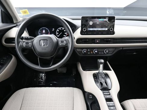 Certified 2023 Honda HR-V LX image 19