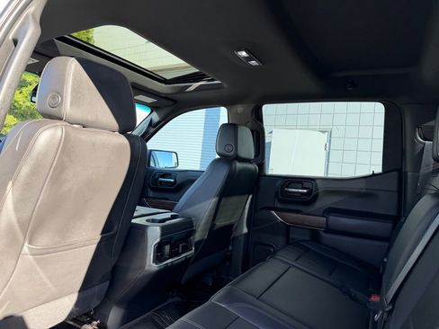 Used 2021 Chevrolet Silverado 1500 High Country w/ Safety Package II image 19