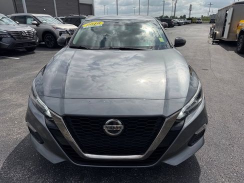 Used 2021 Nissan Altima 2.5 SR w/ SR Premium Package FWD image 38