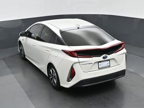 Used 2017 Toyota Prius Prime Advanced image 53
