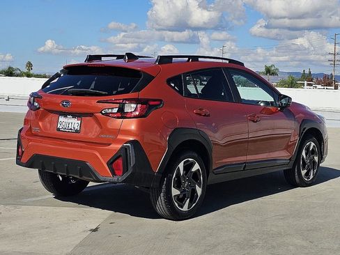 Certified 2024 Subaru Crosstrek 2.5i Limited w/ Crosstrek Mirror Package image 16