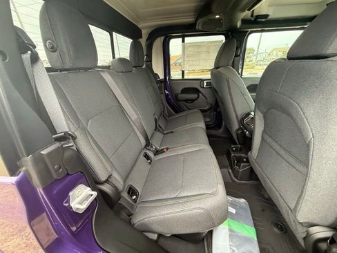 New 2026 Jeep Gladiator Sport image 12