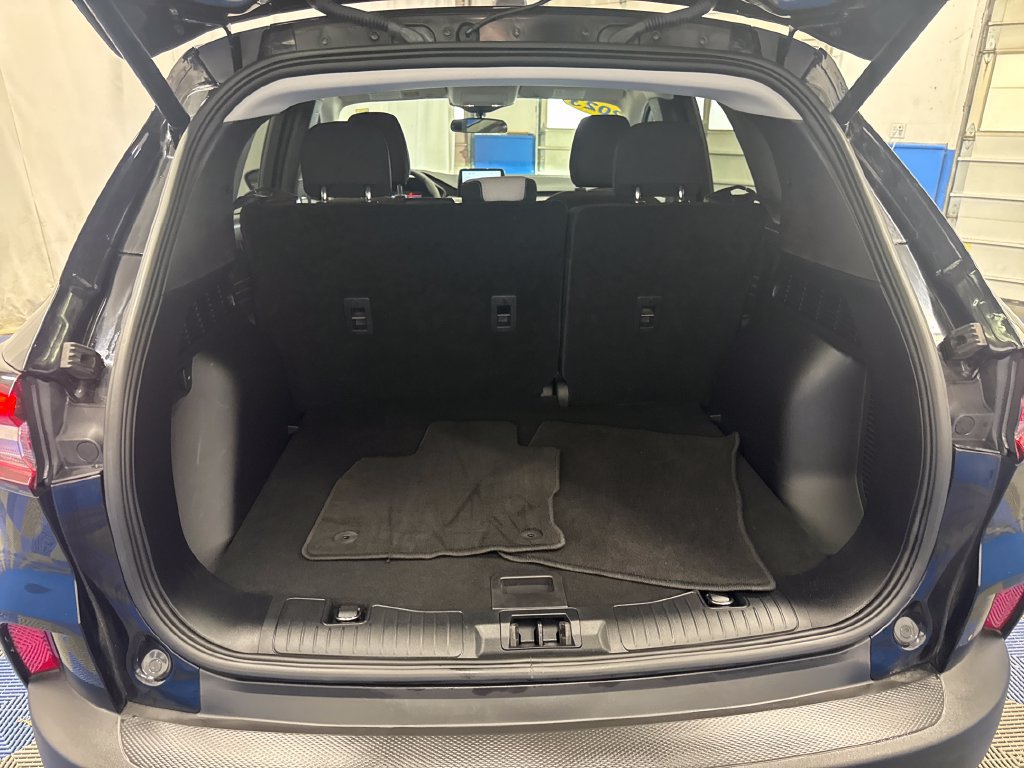 Used 2023 Ford Escape Active AWD/4WD image 24