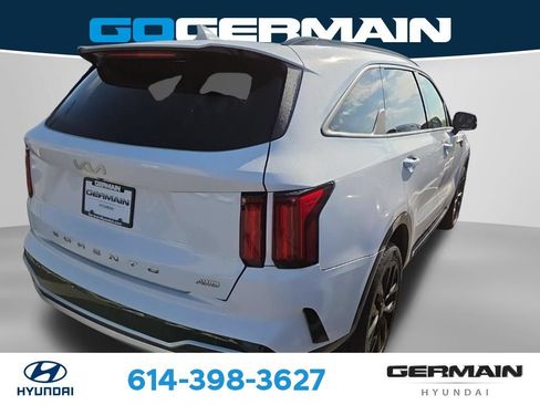 Used 2022 Kia Sorento SX AWD/4WD image 9