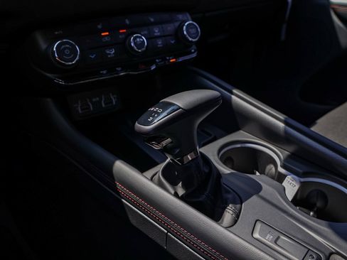 New 2026 Dodge Durango GT w/ Blacktop Package AWD/4WD image 31