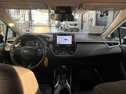 Used 2023 Toyota Corolla LE FWD image 34