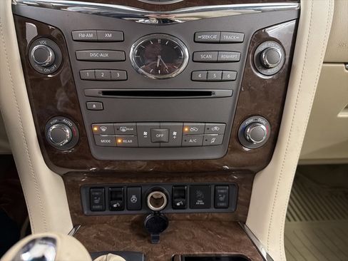 Used 2016 INFINITI QX80 Luxe w/ 22" Wheel Package image 24