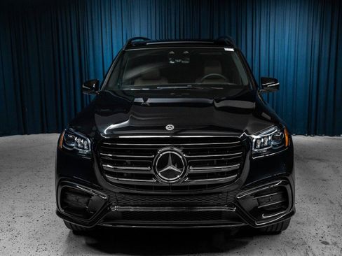 New 2025 Mercedes-Benz GLS 450 4MATIC image 2