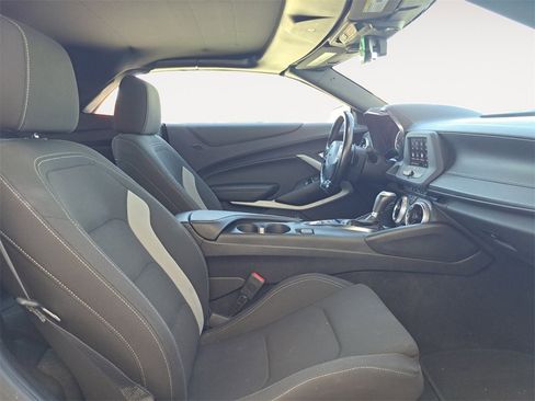 Used 2023 Chevrolet Camaro LT image 15