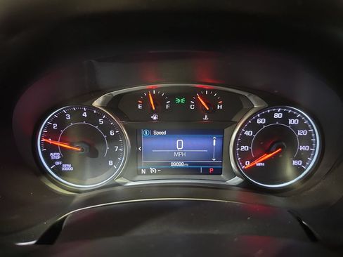 Used 2019 GMC Terrain SLE w/ Driver Convenience Package FWD image 10